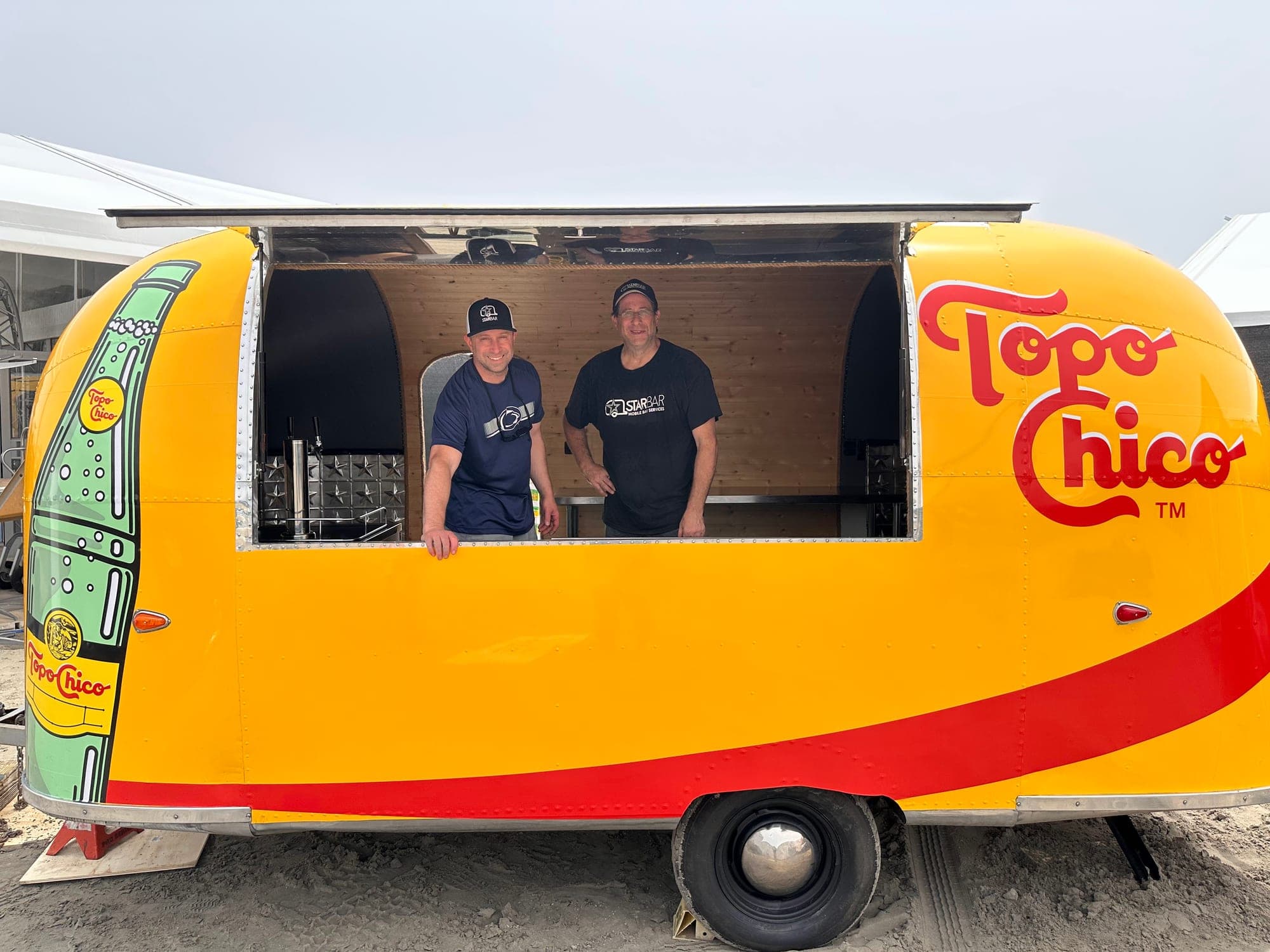 Hamptons Mobile Bar Rental: What to Know for the East End