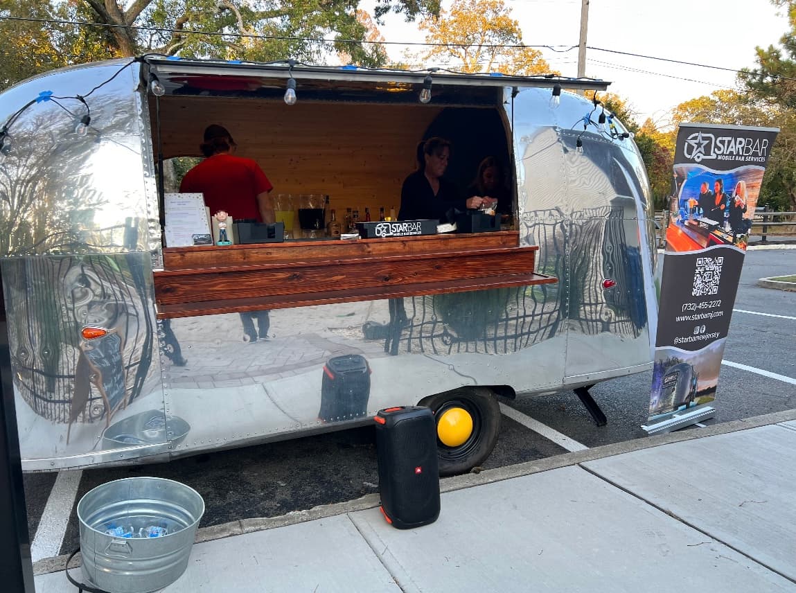 Fall Cocktails for Long Island Corporate Parties: Seasonal Sips Your Team Will Actually Talk About